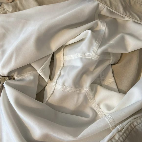 Under Armour Performance Skirt Tan Size 6 - Picture 3 of 7